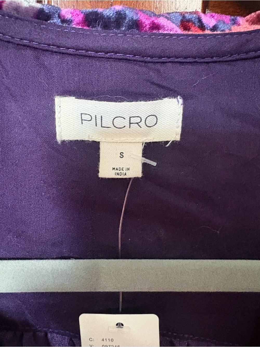 Pilcro Kiera velvet top - Picture 3 of 5